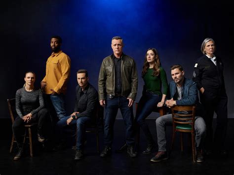 chicago p d cast 2021|chicago pd season 9 episode 19 cast.